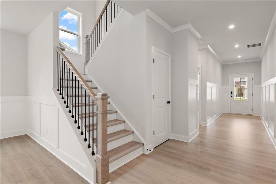 Spacious, unfurnished interior of a new home in Hillside Manor, Powder Springs (Image 31). Spacious, unfurnished interior of a new home in Hillside Manor, Powder Springs (Image 31).