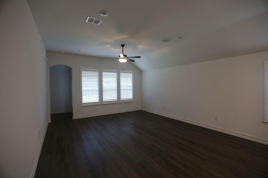 Spacious, unfurnished interior of a new home in , McKinney (Image 26).