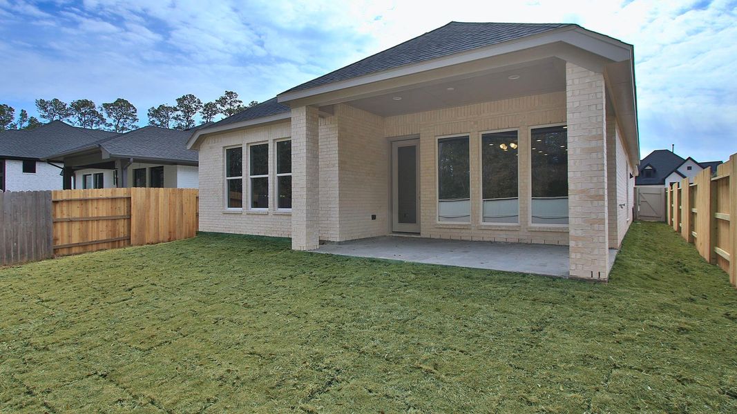 Exterior details and patio area of a home in Audubon, Magnolia (Image 3).