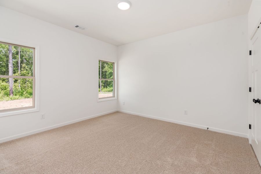 Spacious, unfurnished interior of a new home in Stewart Estates, Meansville (Image 41).