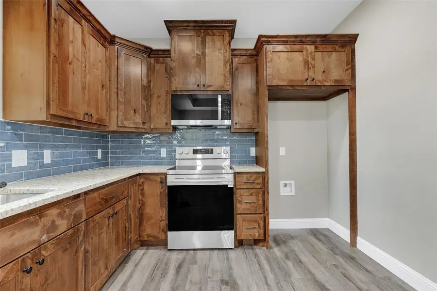 Furnished interior view inside a new home in , Navasota (Image 3).