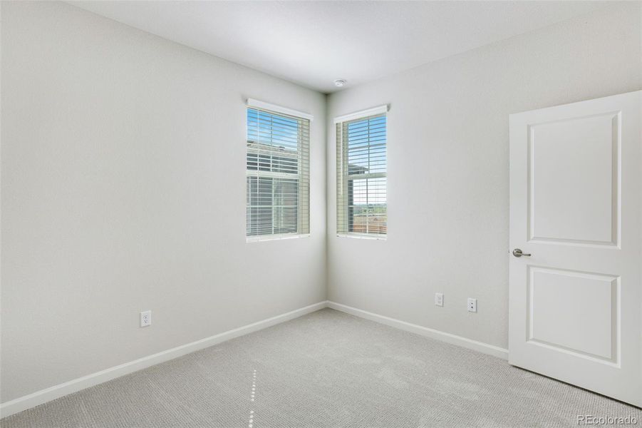 Spacious, unfurnished interior of a new home in , Berthoud (Image 16).