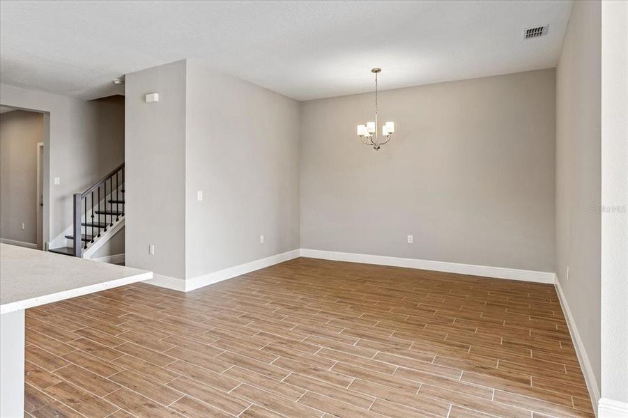 Spacious, unfurnished interior of a new home in , Winter Garden (Image 29).
