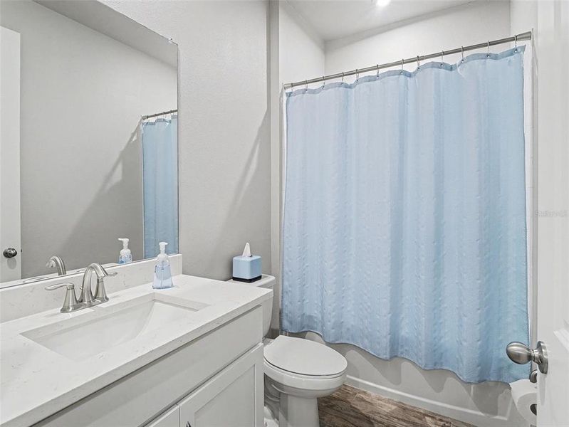 Furnished interior view inside a new home in , Venice (Image 16).