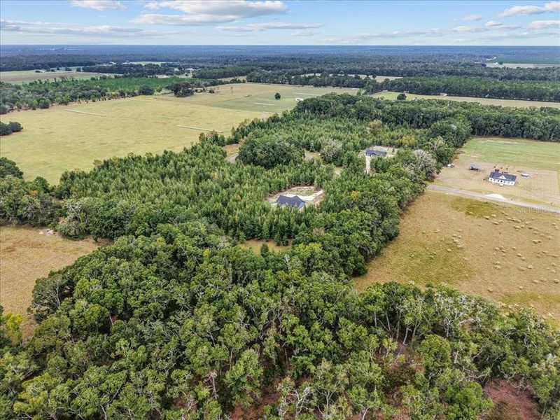 Image 28 of a home in . Image 28 of a home in .