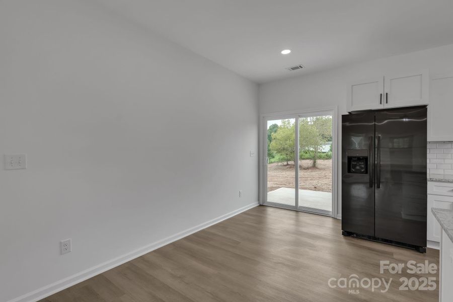 Spacious, unfurnished interior of a new home in , Shelby (Image 31).