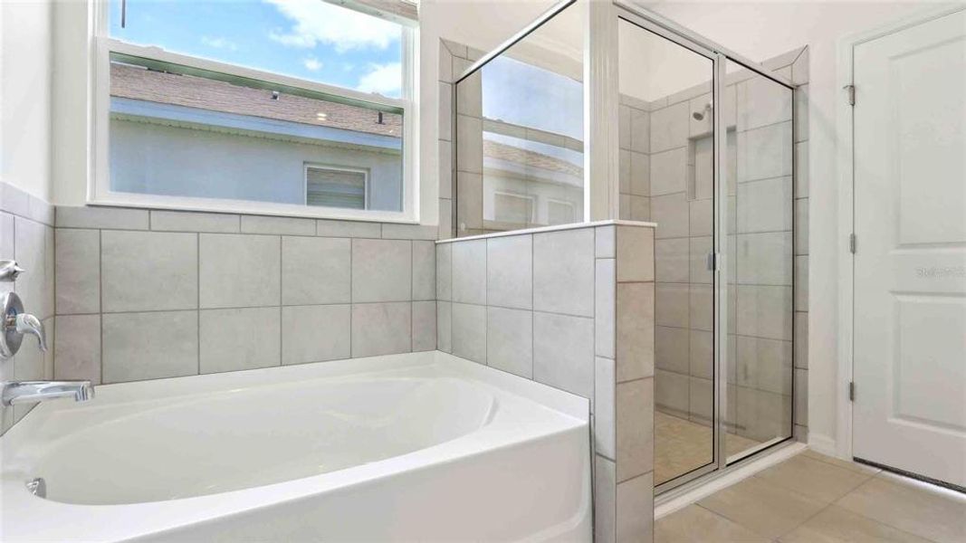 Furnished interior view inside a new home in Waterford, Brooksville (Image 13).