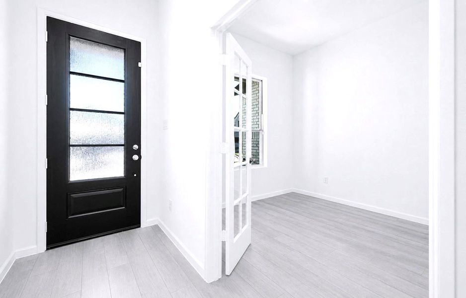 Spacious, unfurnished interior of a new home in The Trails, New Caney (Image 27).