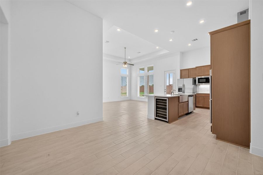 Image 41 of a home in Lago Mar.