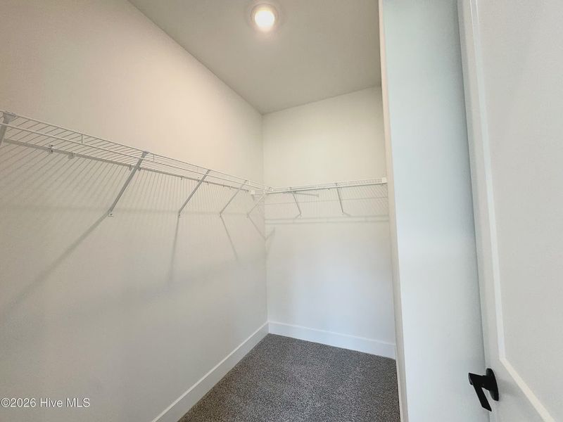Spacious, unfurnished interior of a new home in Autumn Trail, Bolivia (Image 19).