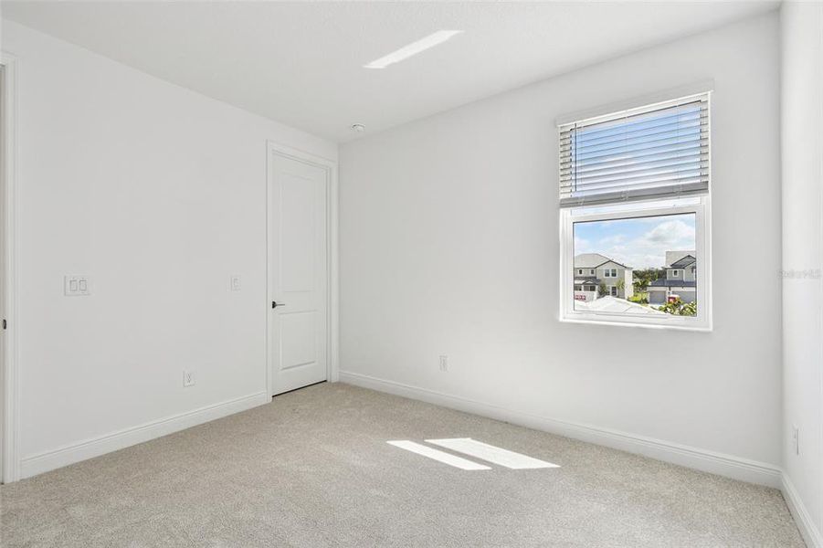 Spacious, unfurnished interior of a new home in Hawkstone, Sarasota (Image 20). Spacious, unfurnished interior of a new home in Hawkstone, Sarasota (Image 20).