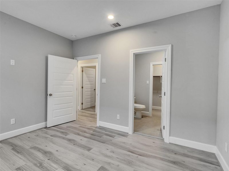 Guest bedroom - Third Floor Guest bedroom - Third Floor