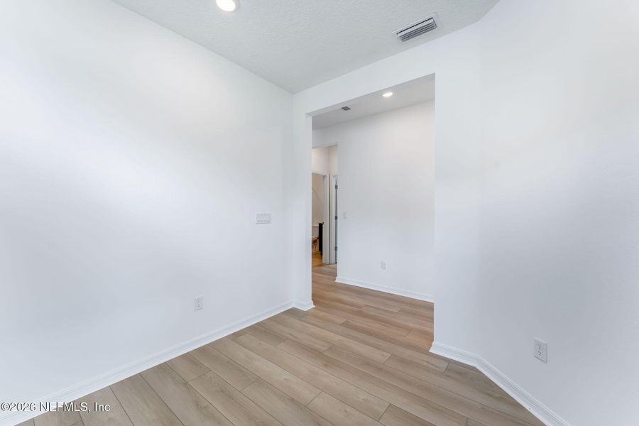 Spacious, unfurnished interior of a new home in Del Webb Wildlight, Wildlight (Image 18).