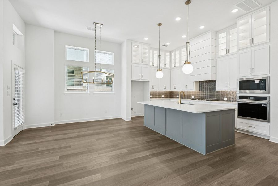 Furnished interior view inside a new home in Harvest Green 45', Richmond (Image 6).