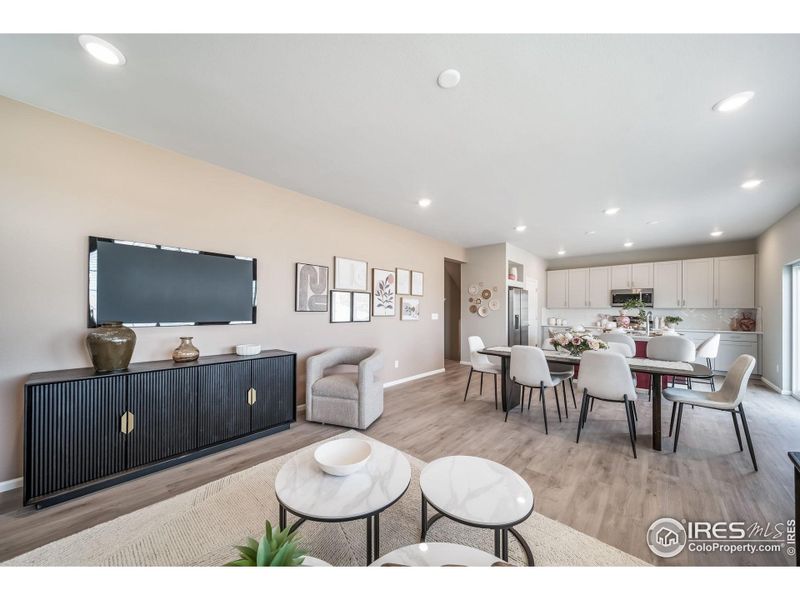 Furnished interior view inside a new home in Thompson River Ranch, Johnstown (Image 15).
