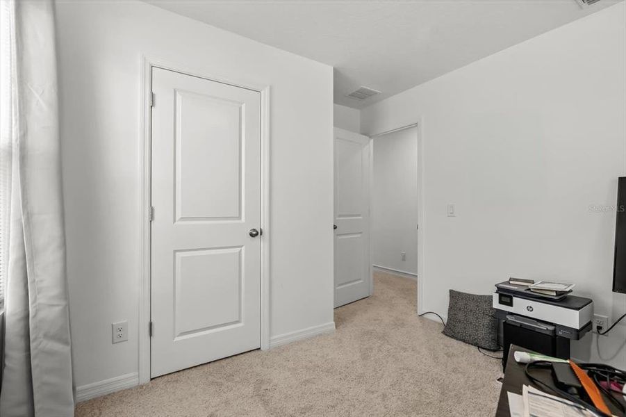 Spacious, unfurnished interior of a new home in , Winter Garden (Image 23). Spacious, unfurnished interior of a new home in , Winter Garden (Image 23).