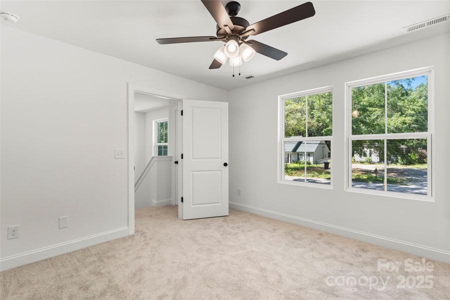 Spacious, unfurnished interior of a new home in , Gastonia (Image 19).