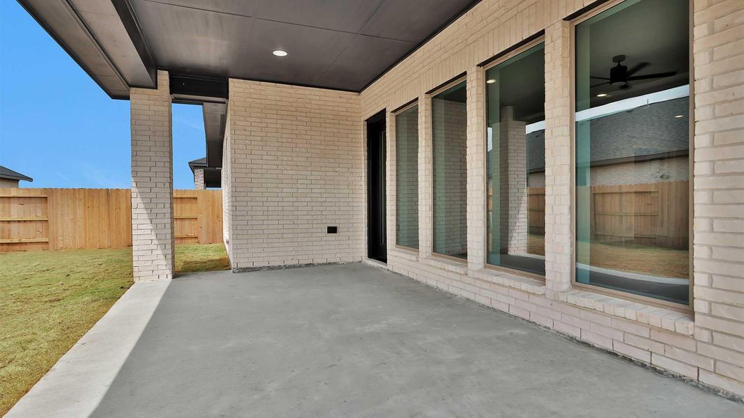 Exterior details and patio area of a home in StoneCreek Estates, Richmond (Image 2).