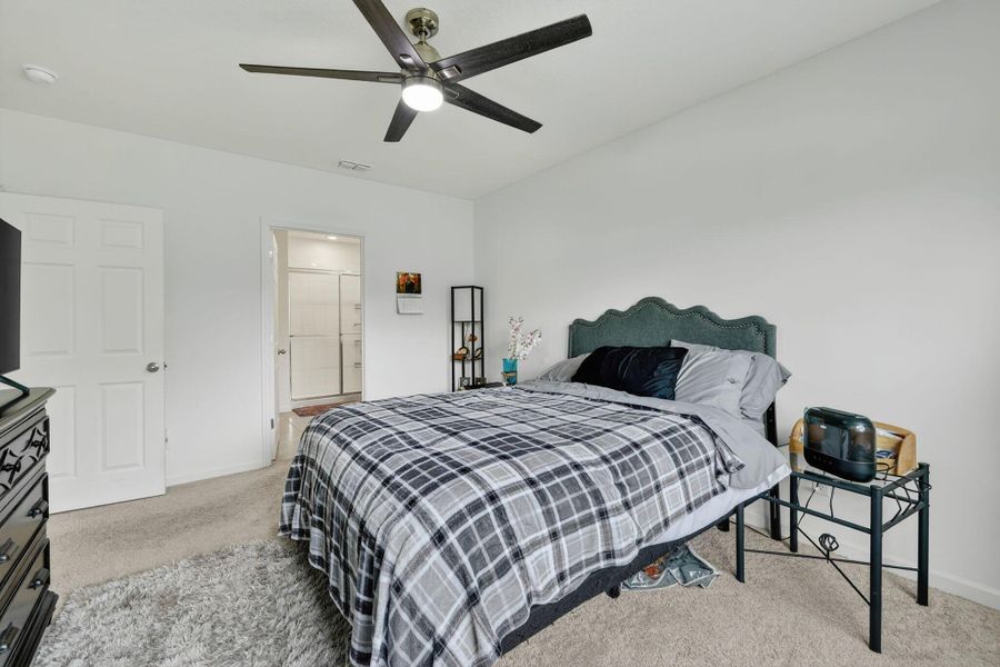 Furnished interior view inside a new home in , Port St. Lucie (Image 24).