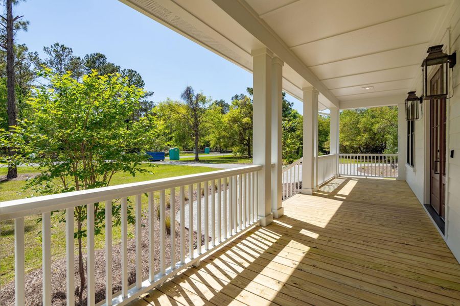 Exterior details and patio area of a home in , Johns Island (Image 4).