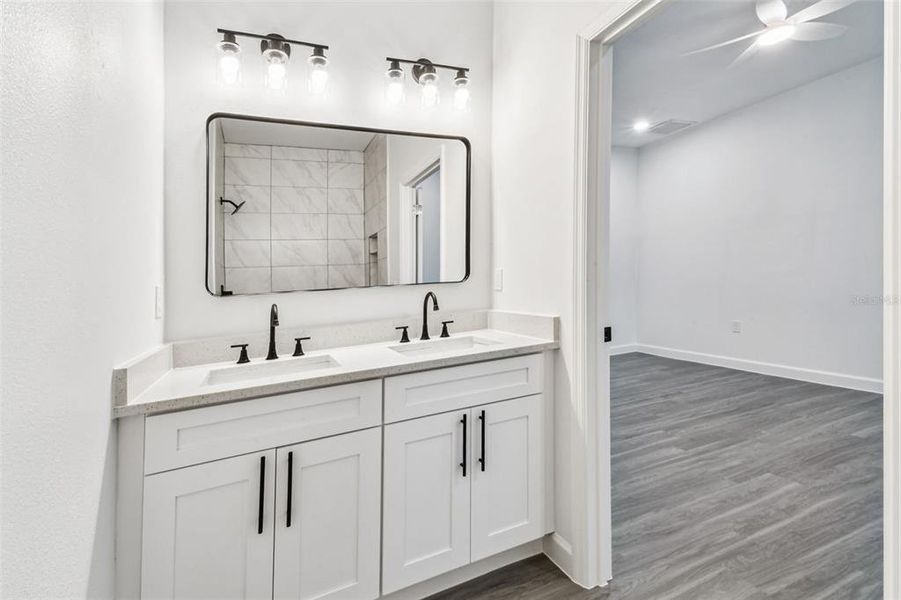 Furnished interior view inside a new home in , Lutz (Image 8).