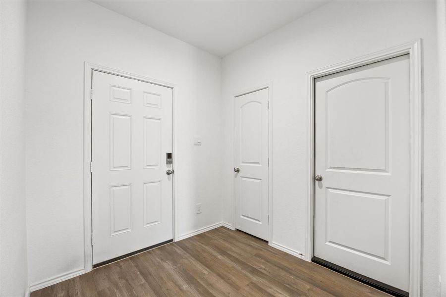 Spacious, unfurnished interior of a new home in Summerwood Trails, Willis (Image 21). Spacious, unfurnished interior of a new home in Summerwood Trails, Willis (Image 21).