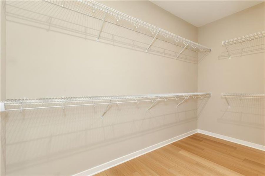 Spacious, unfurnished interior of a new home in Sweetbay Farm, Lawrenceville (Image 43).