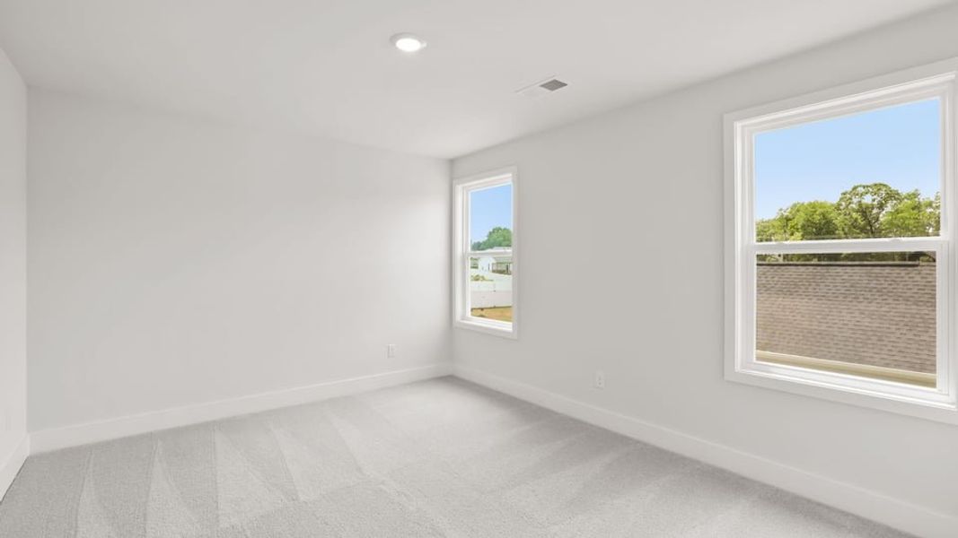 Spacious, unfurnished interior of a new home in Alder Pond, Campobello (Image 32).