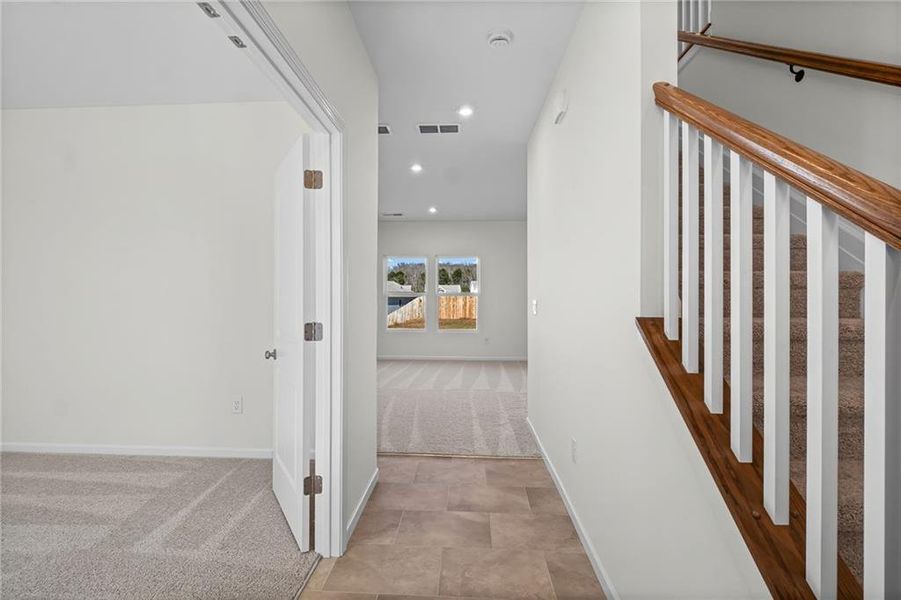 Spacious, unfurnished interior of a new home in Sage Woods, Dallas (Image 12).