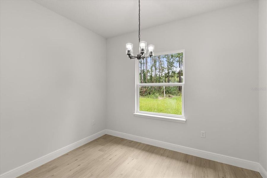 Spacious, unfurnished interior of a new home in , Ocala (Image 13).