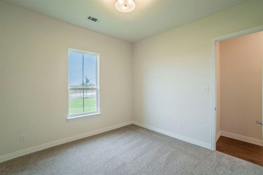 23-web-or-mls-221 marie 23 23-web-or-mls-221 marie 23