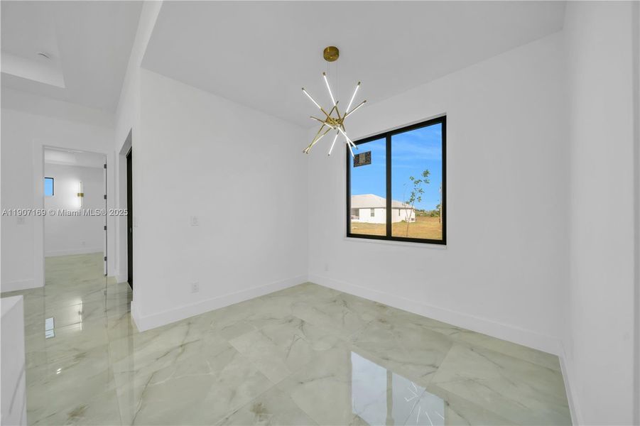 Spacious, unfurnished interior of a new home in , Cape Coral (Image 15).