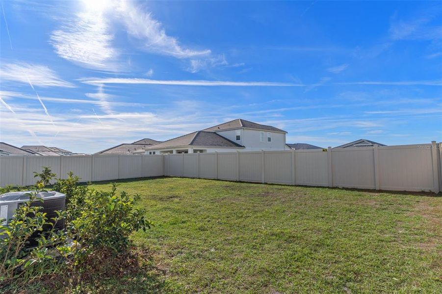 Exterior details and patio area of a home in , San Antonio (Image 29).