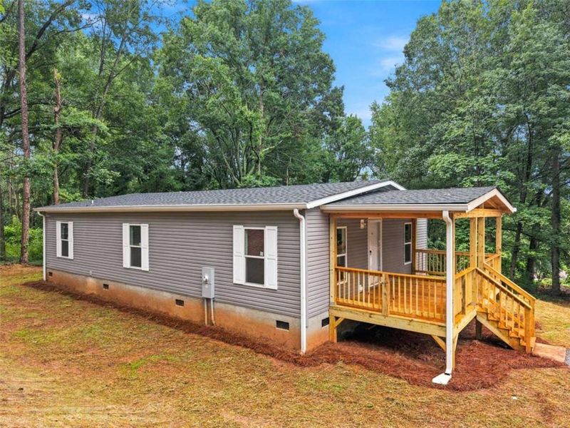 Exterior details and patio area of a home in , Villa Rica (Image 23).