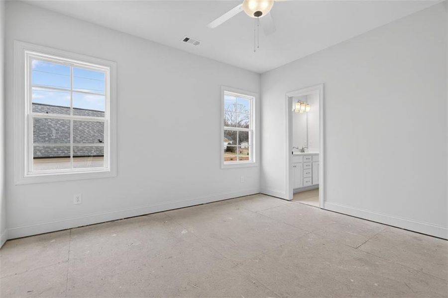 Spacious, unfurnished interior of a new home in , Suwanee (Image 27).