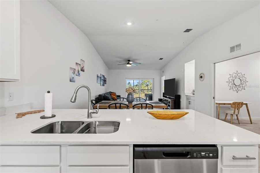 Furnished interior view inside a new home in , Venice (Image 35).