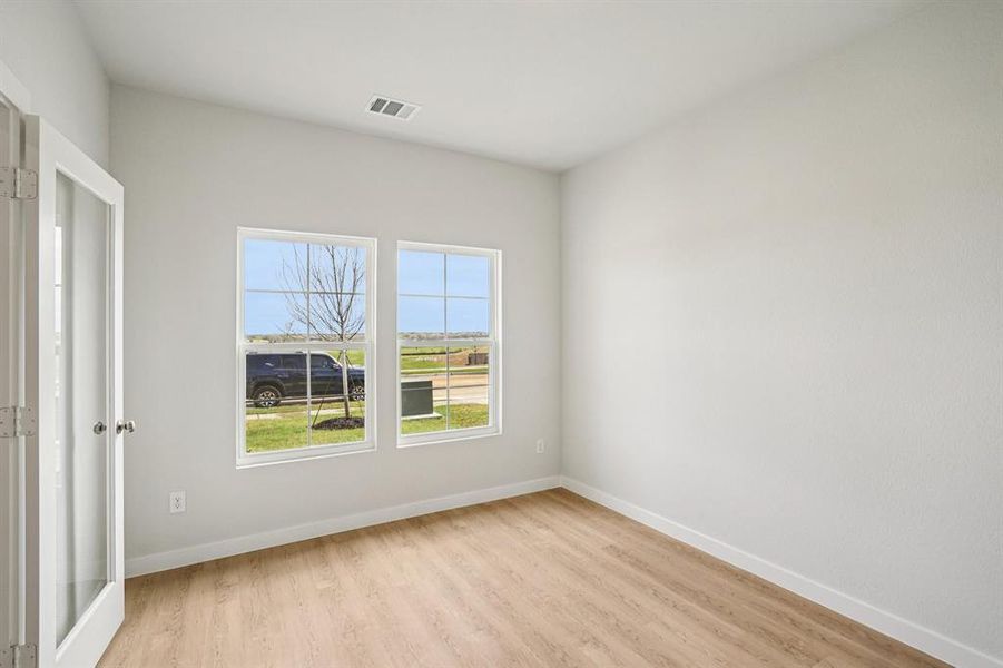 Spacious, unfurnished interior of a new home in Lone Oak, Alvarado (Image 24). Spacious, unfurnished interior of a new home in Lone Oak, Alvarado (Image 24).