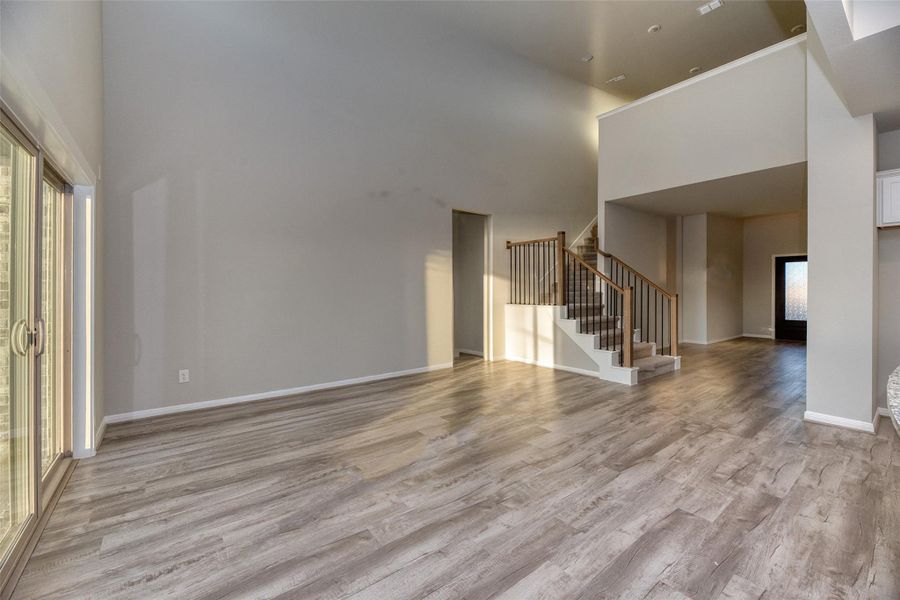 Spacious, unfurnished interior of a new home in , Bonney (Image 28).