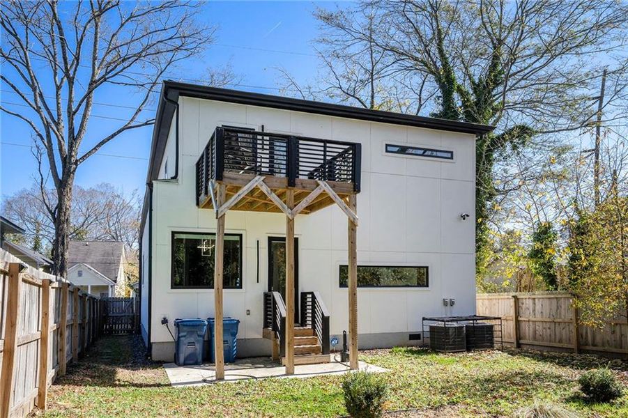 Exterior details and patio area of a home in , Atlanta (Image 20).
