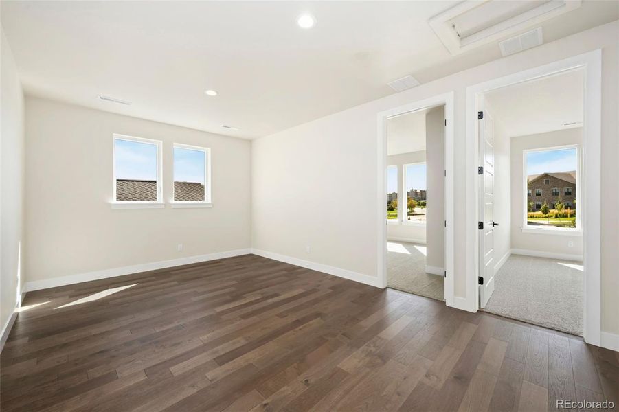 Spacious, unfurnished interior of a new home in Pelican Shores at Water Valley, Windsor (Image 11).