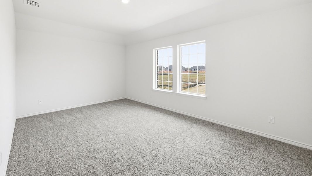 Spacious, unfurnished interior of a new home in Lilybrooke at Legacy Hills, Celina (Image 6).