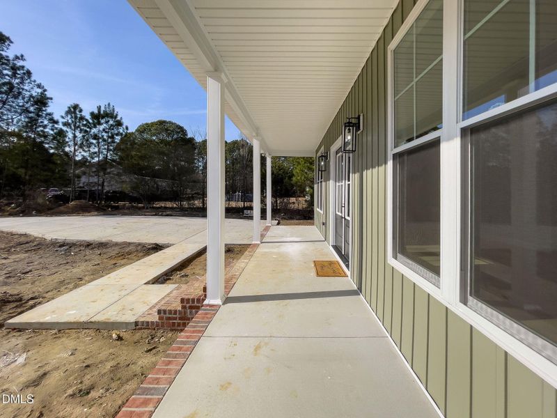 10-web-or-mls-81-pond-view-ct