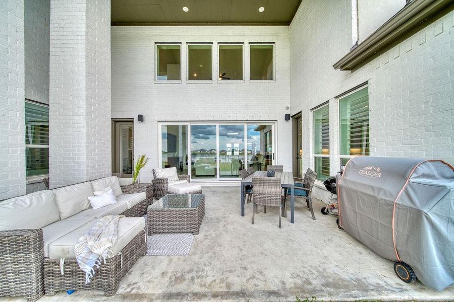 Furnished interior view inside a new home in , Friendswood (Image 34).