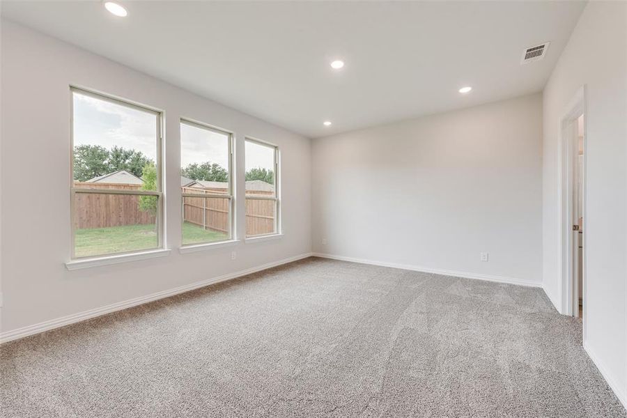 Spacious, unfurnished interior of a new home in Creekside of Crowley, Crowley (Image 14). Spacious, unfurnished interior of a new home in Creekside of Crowley, Crowley (Image 14).
