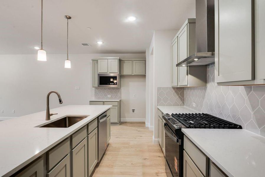 Furnished interior view inside a new home in Bayside, Rowlett (Image 11).