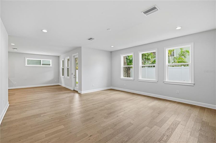 Spacious, unfurnished interior of a new home in , Tampa (Image 23). Spacious, unfurnished interior of a new home in , Tampa (Image 23).