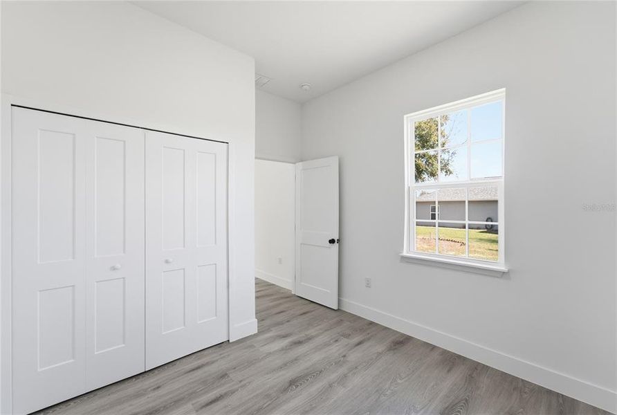 Spacious, unfurnished interior of a new home in , Ocala (Image 24).