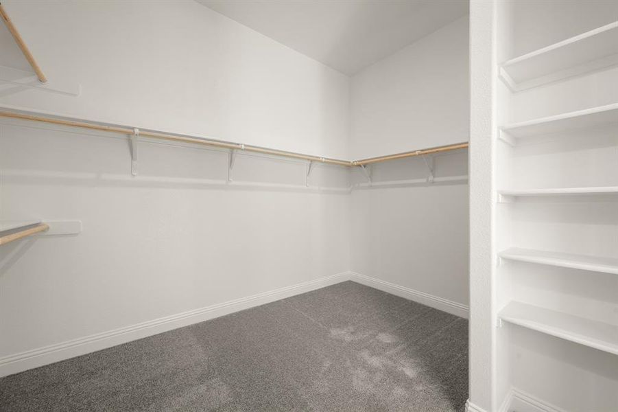 901 Meadowview- Primary Suite-7