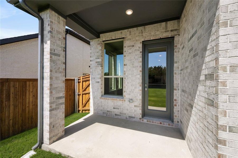 329 Deer Ridge- Patio-1