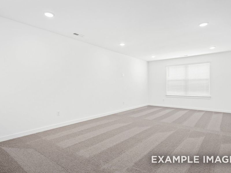 Spacious, unfurnished interior of a new home in Woods Crossing, Gallatin (Image 72).